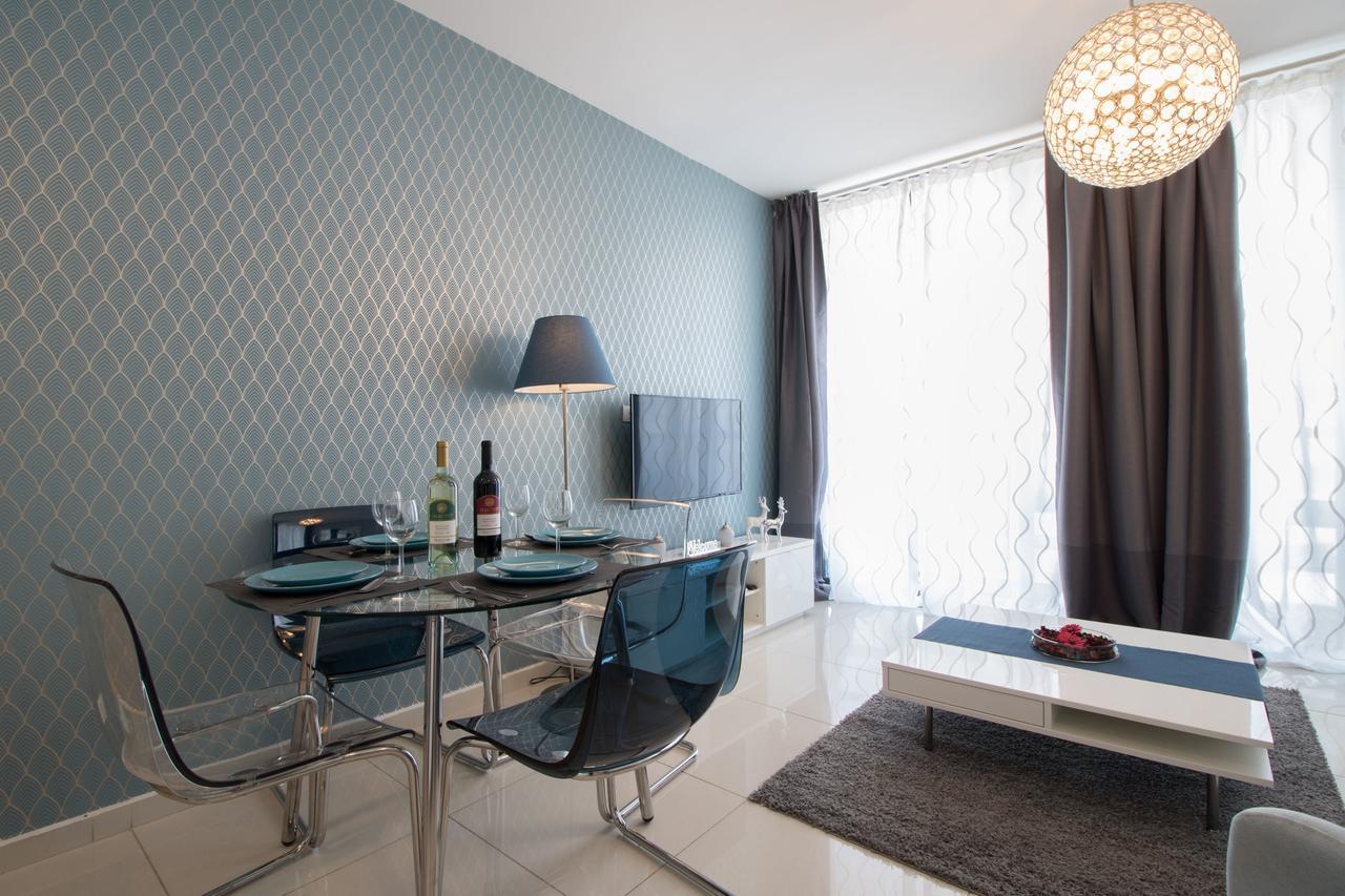 תל אביב Sweethome26 Luxury Apt Close To The Beach & Free Parking מראה חיצוני תמונה