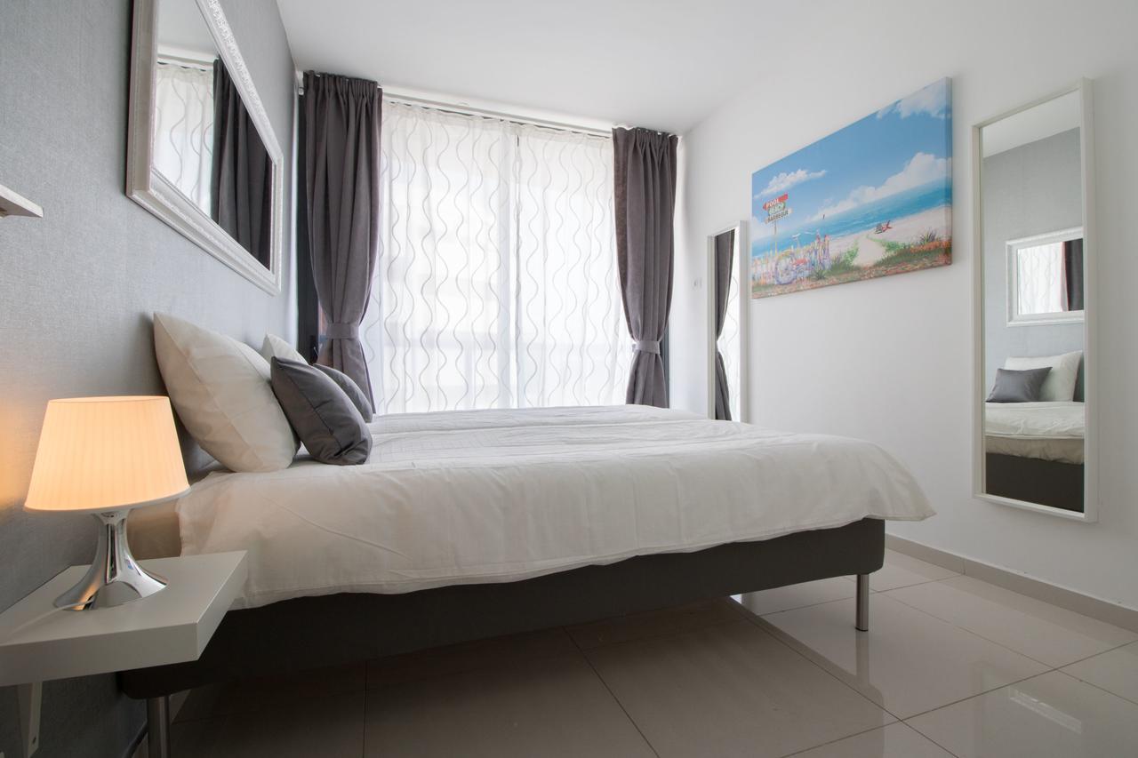 תל אביב Sweethome26 Luxury Apt Close To The Beach & Free Parking מראה חיצוני תמונה